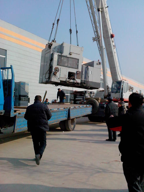 冷却塔设备楼顶吊装吊运