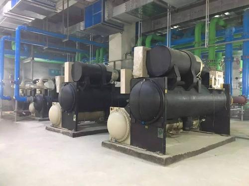 麦克维尔冷水机组吊运搬运